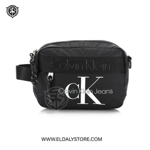 Calvin Klein Jeans Men’s Black Nylon Monogram Wash Bag